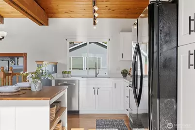 841 Brookmere Drive, Edmonds, WA 98020 - Photo 5