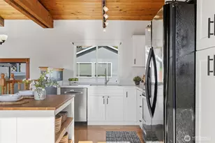 841 Brookmere Dr, Edmonds, WA 98020 - Photo 5