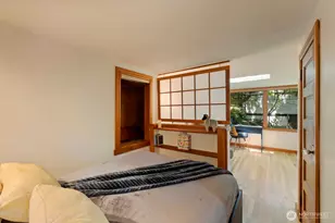 1919 32nd Ave W, Seattle, WA 98199 - Photo 17
