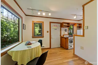 1919 32nd Avenue W, Seattle, WA 98199 - Photo 21