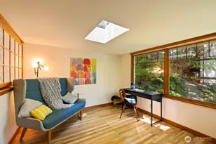 1919 32nd Ave W, Seattle, WA 98199 - Photo 15