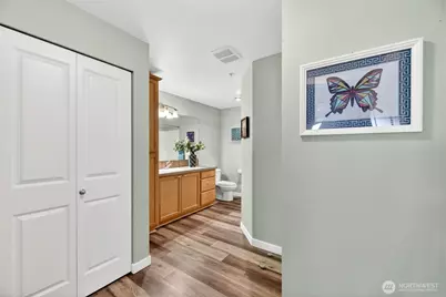 12534 15th Avenue NE #22, Seattle, WA 98125 - Photo 17