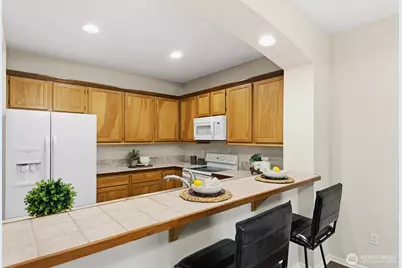 18740 109th Lane SE, Renton, WA 98055 - Photo 11