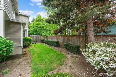 18740 109th Lane SE, Renton, WA 98055 - Photo 27
