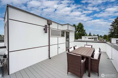 738 D N 95th, Seattle, WA 98103 - Photo 21