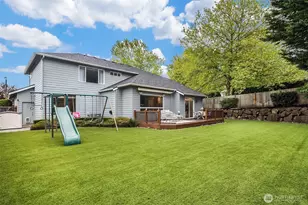 24865 NE 2nd Ct, Sammamish, WA 98074 - Photo 35