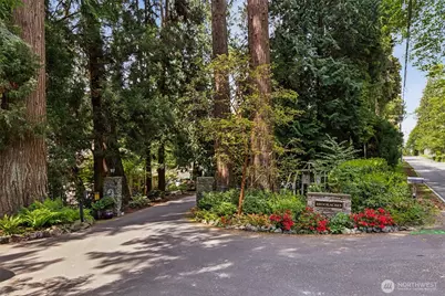 16530 76th Avenue W, Edmonds, WA 98026 - Photo 1