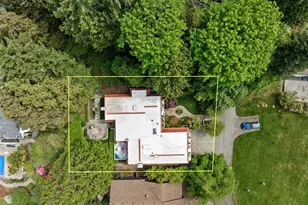 16530 76th Ave W, Edmonds, WA 98026 - Photo 39