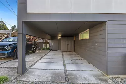5953 Fauntleroy Way SW #D, Seattle, WA 98136 - Photo 3
