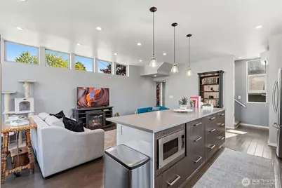 5953 Fauntleroy Way SW #D, Seattle, WA 98136 - Photo 9