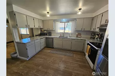 315 Juniper Street, Oroville, WA 98844 - Photo 11