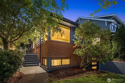 7515 Bagley Avenue N, Seattle, WA 98103 - Photo 1