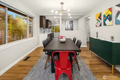 7515 Bagley Avenue N, Seattle, WA 98103 - Photo 15