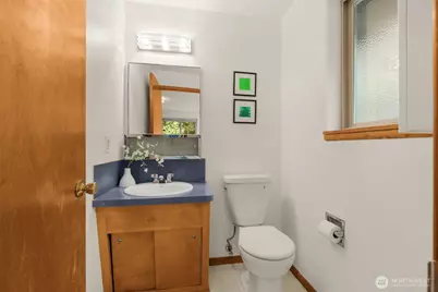 19207 40th Place NE, Lake Forest Park, WA 98155 - Photo 19