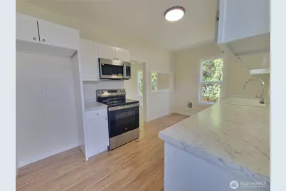 606 W Market Street, Satsop, WA 98583 - Photo 9