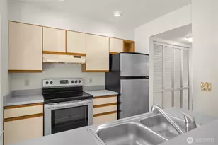 808 20th, Bellingham, WA 98226 - Photo 7