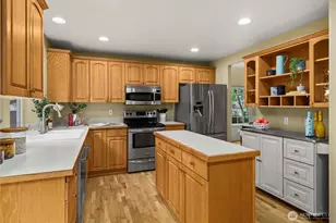 9204 181st Ave E, Bonney Lake, WA 98391 - Photo 9