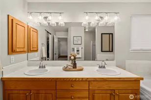 9204 181st Ave E, Bonney Lake, WA 98391 - Photo 23