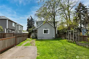 608 113th St S, Tacoma, WA 98444 - Photo 25
