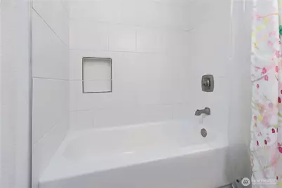 608 113th Street S, Tacoma, WA 98444 - Photo 17
