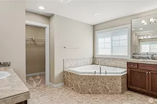 21923 37th Ave SE, Bothell, WA 98021 - Photo 13