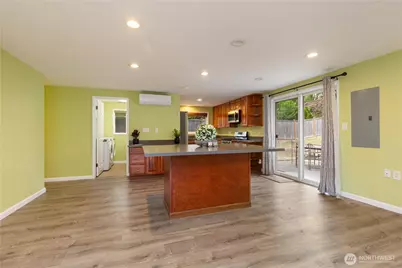 1520 143rd Avenue SE #98007, Bellevue, WA 98007 - Photo 15