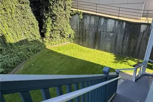 2258 14th Ave W, Seattle, WA 98119 - Photo 7