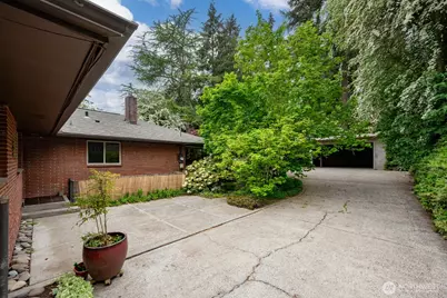2624 NE 82nd Street, Seattle, WA 98115 - Photo 31