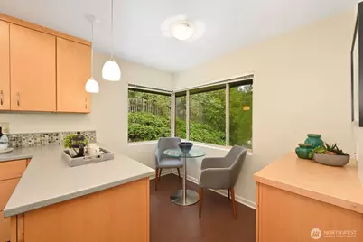 2624 NE 82nd Street, Seattle, WA 98115 - Photo 11