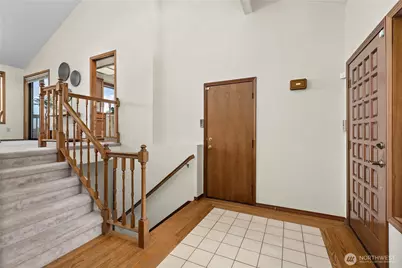 746 22nd Street SW, Puyallup, WA 98371 - Photo 9
