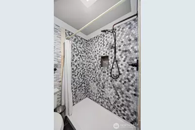 3008 N Narrows Drive #C103, Tacoma, WA 98407 - Photo 17