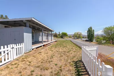 504 Ash Street, Omak, WA 98841 - Photo 15
