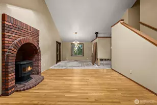 1911 154th St Ct E, Tacoma, WA 98445 - Photo 3