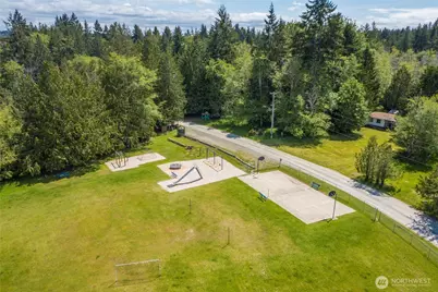 22504 Maple Drive NW, Herron Island, WA 98349 - Photo 33