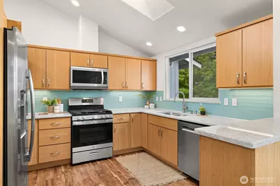 4410 San Juan Avenue, Anacortes, WA 98221 - Photo 15