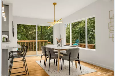 12569 37th Avenue NE, Seattle, WA 98125 - Photo 9