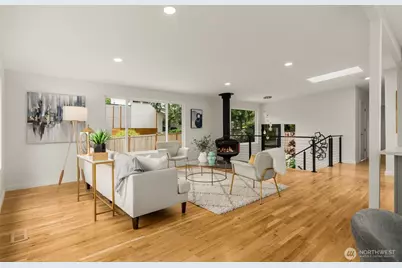 12569 37th Avenue NE, Seattle, WA 98125 - Photo 5