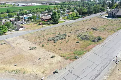 1308 Mansfield Drive, Okanogan, WA 98840 - Photo 13