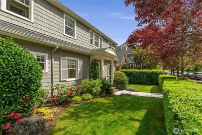 1112 35th Avenue, Seattle, WA 98122 - Photo 3