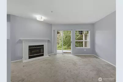 18501 SE Newport Way #H136, Issaquah, WA 98027 - Photo 5