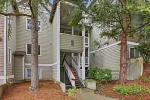 18501 SE Newport Way, Issaquah, WA 98027 - Photo 1