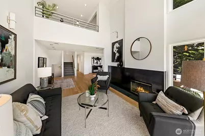 2400 Aurora Avenue N #210, Seattle, WA 98109 - Photo 5