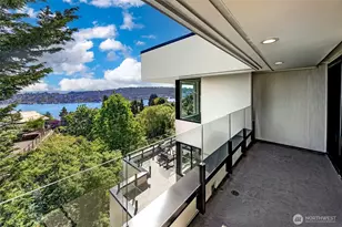2400 Aurora Ave N, Seattle, WA 98109 - Photo 23