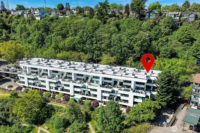 2400 Aurora Avenue N #210, Seattle, WA 98109 - Photo 33