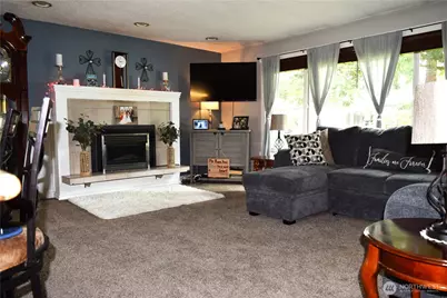 8611 Vistarama Avenue, Everett, WA 98208 - Photo 7
