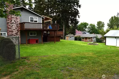 8611 Vistarama Avenue, Everett, WA 98208 - Photo 29