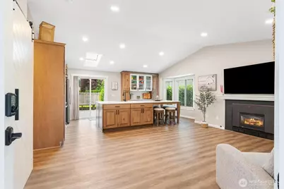 21910 SE 239th Street, Maple Valley, WA 98038 - Photo 3