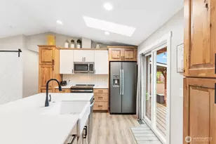 21910 SE 239th St, Maple Valley, WA 98038 - Photo 7