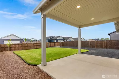 504 Pagget Avenue, Winlock, WA 98596 - Photo 21