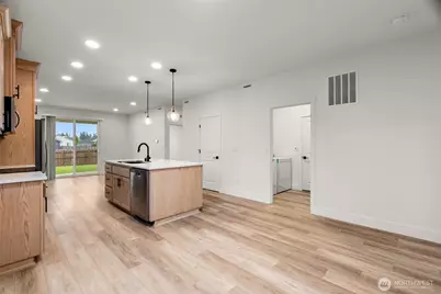 504 Pagget Avenue, Winlock, WA 98596 - Photo 5